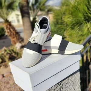 These Balenciaga Race‎ Runners